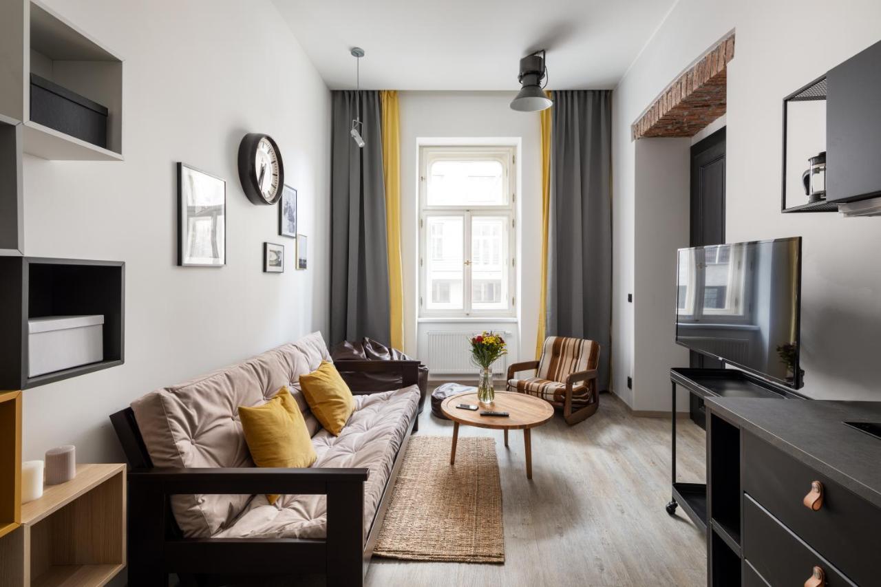 Designer Apartments In New Town By Prague Days - "Included Everything We Needed And More" Buitenkant foto